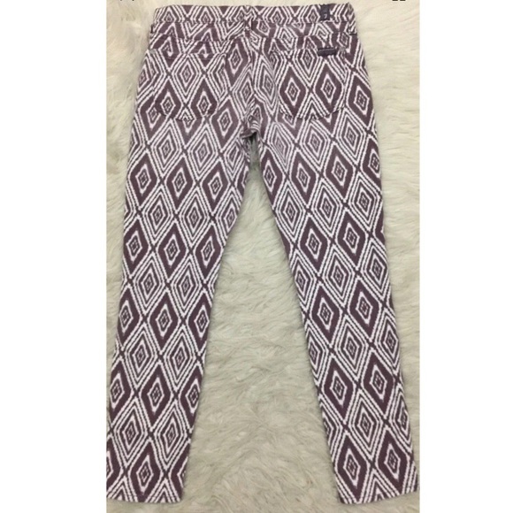 7 For All Mankind Plum Ikat Cropped Skinny Jeans - Picture 3 of 7